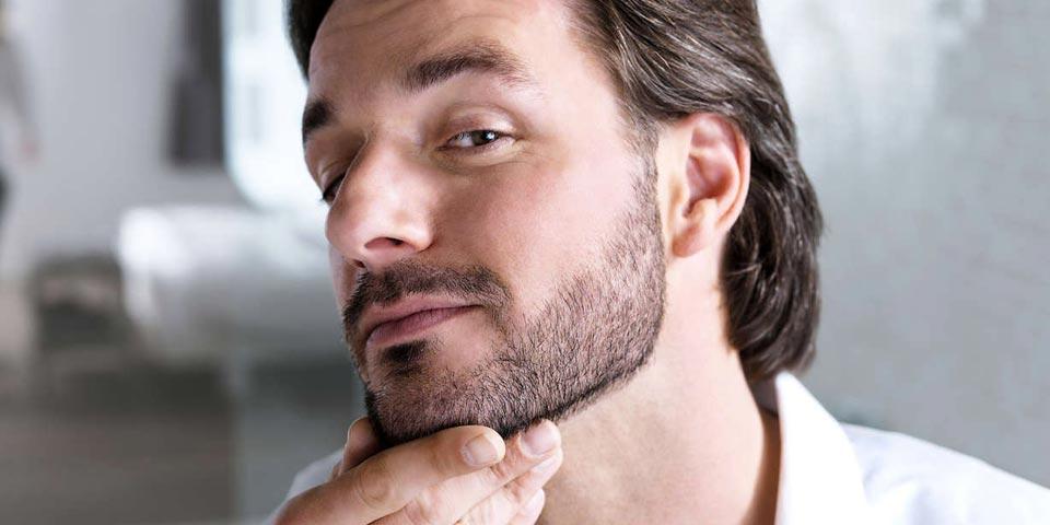BARI. Pacchetto  look Uomo con  shampoo e taglio a soli Euro 7,00  a persona, da Coiffeur  Uomo  LAVOPA NICOLA.