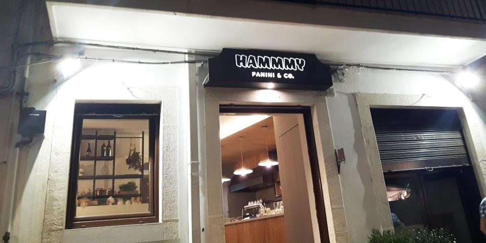 NOCI. Menù  Carne con  antipasti,  grigliata di circa 700gr e bevande a soli Euro 25,00 a coppia,  da Hammmy  Panini & Co.