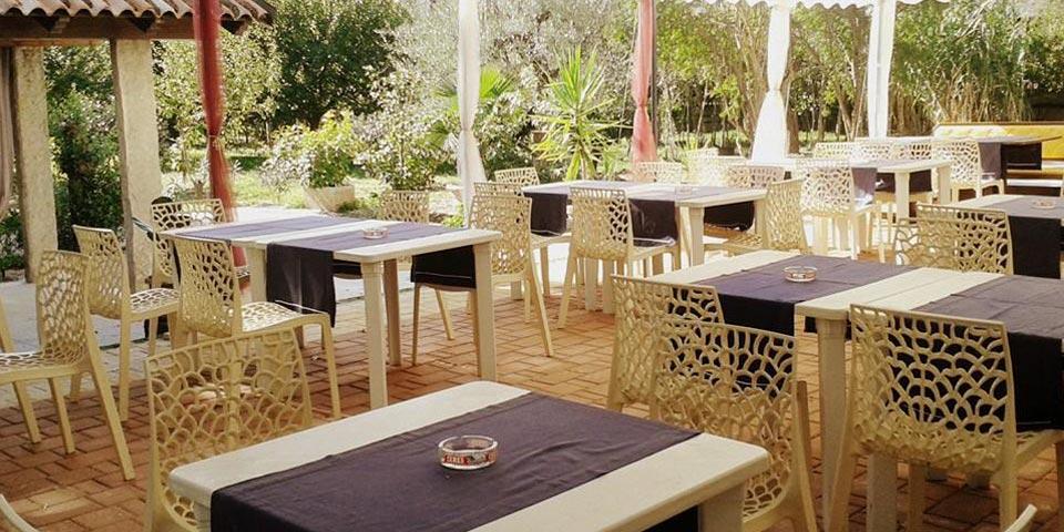 RUVO DI PUGLIA. Menù Pizza valido tutti i giorni a cena anche il Sabato a soli Euro 19,90 a coppia, da Casale  dei  Cavalieri.