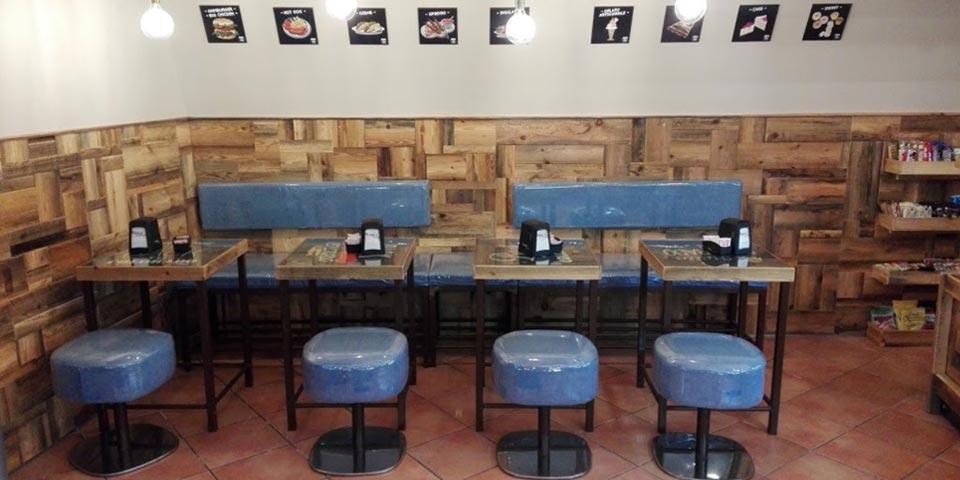 BISCEGLIE. Menù Pizza o Pinsa per 2 o 3 persone a partire da soli Euro 17,90, da Colorado Cafè.