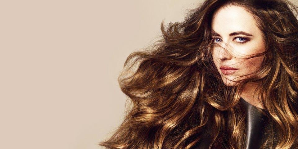 MODUGNO. Pacchetto Look Donna con 1 o 2 Sedute di Shampoo, Taglio e Piega a partire da soli Euro 16,90 a  persona, da Ranieri Hair Designer. 