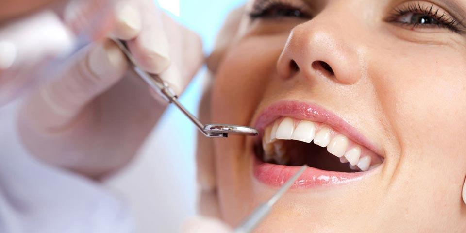 FOGGIA. Visita Dentistica con Detartrasi, Smacchiamento e Radiografia Panoramica da soli Euro 19,00 a persona, dal Dott. Giuseppe Di Conza.