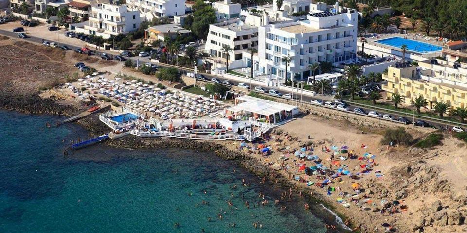 PRENOTA PRIMA ,HOTEL ISOLA DI PAZZE  7 Notti in Mezza Pensione dal 04 al  11 Luglio 2026 da Euro 1100  per due persone con Tessera  Club  inclusa  , da Hotel Isola di Pazze  (LE).