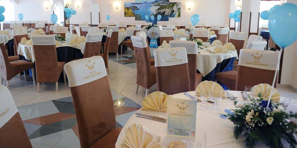 SPECIALE 25 APRILE :  2  o 3  Notti in Pensione completa  dal 24 al 26  Aprile 2026  a partire da Euro 199,00 a coppia, da Hotel Parco dei Principi .SCALEA (CS)