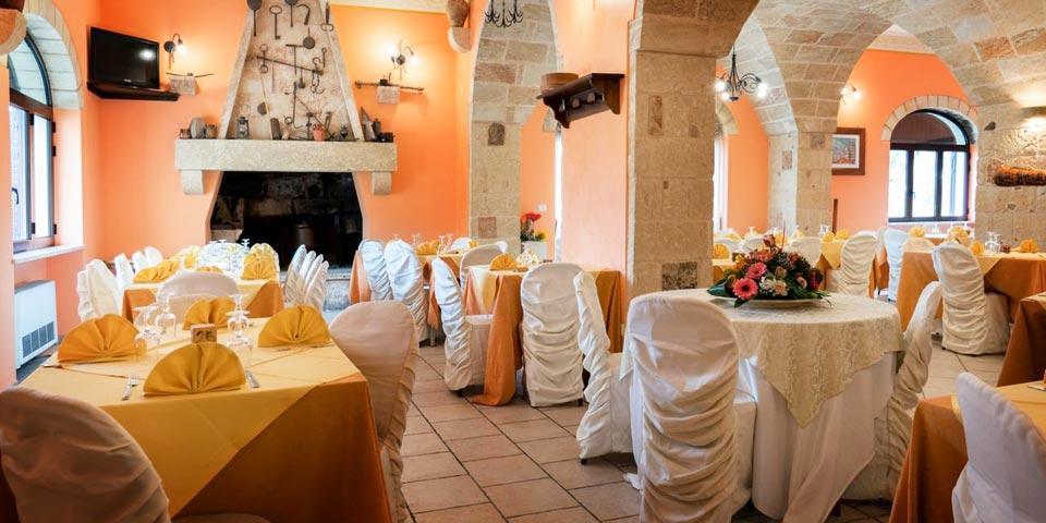 SPECCHIA (LE) 1 o 2  Notti  in  Mezza Pensione a ,Settembre a partire da  Euro 129,00 per due persone, da Hotel Salento.